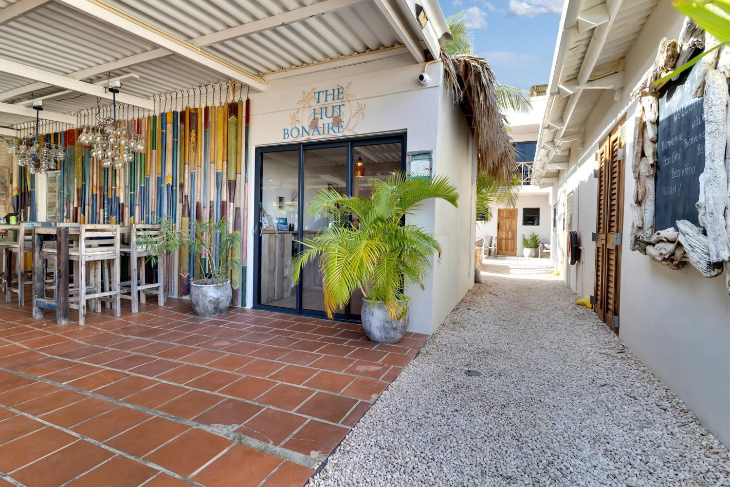 מלון קרלנדיק The Hut Bonaire מראה חיצוני תמונה